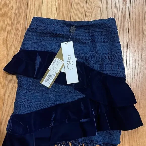 PatBo navy velvet and crochet fringe skirt size 0 brazil 32 - Picture 9 of 10